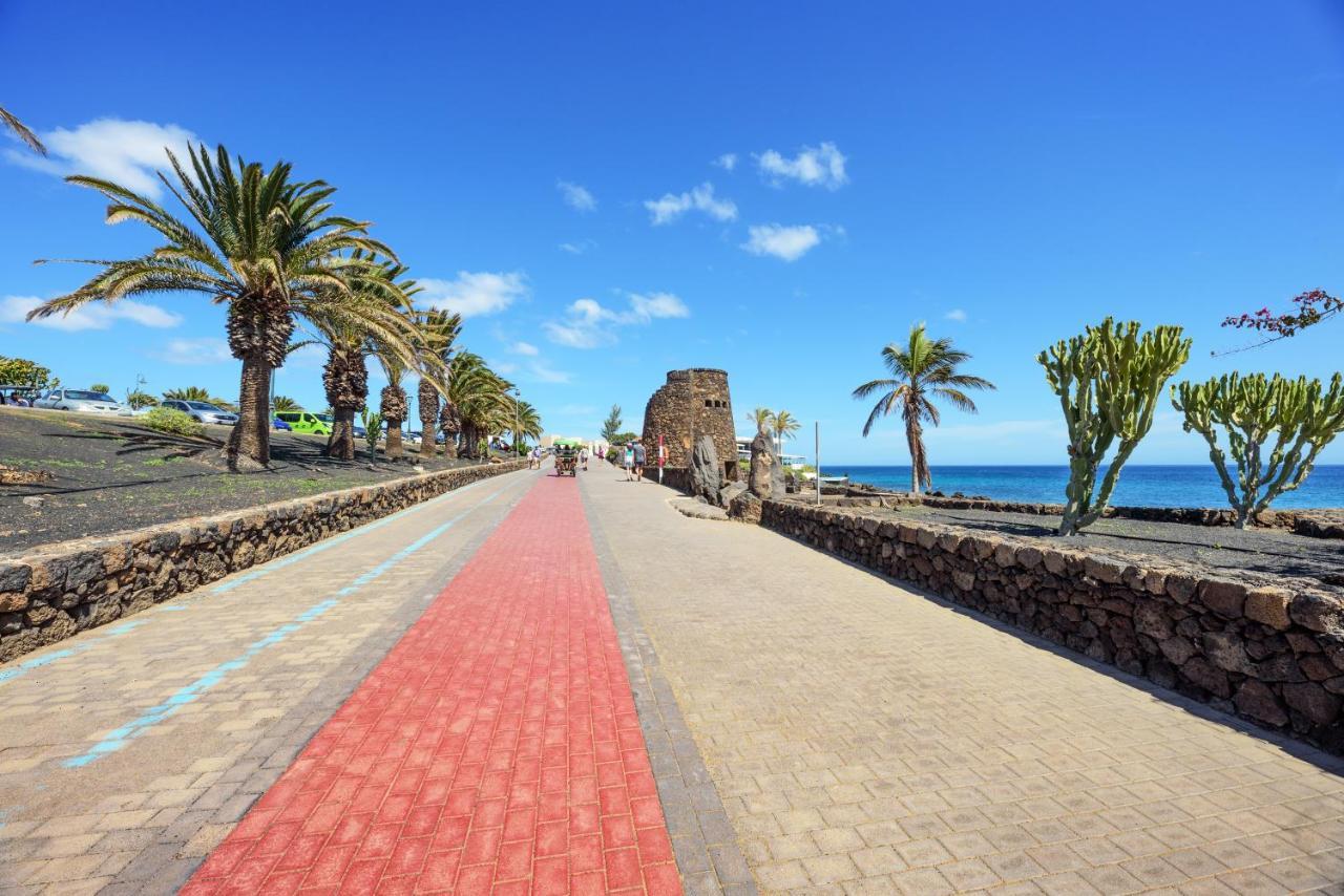Lanzahost Tuscan Atlantico Costa Teguise Esterno foto